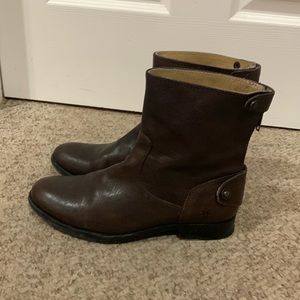 Frye brown leather Melissa button zip short boots 7.5